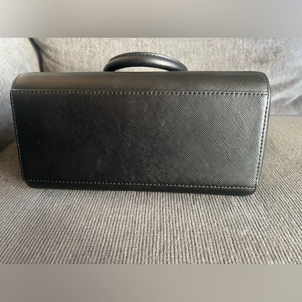 Kate Spade Madison dolly small duffle - Picture 3 of 5
